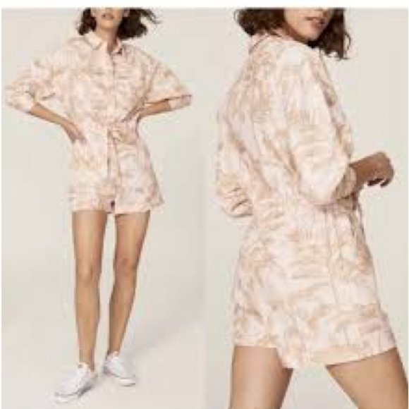 Ted Baker London Riiaana Romper size 2 Collared Button down quiet luxury - Picture 2 of 14